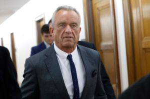 Read more about the article Murdoch Empire Denounces RFK Jr.’s HHS Nomination Amid Vaccine Controversy