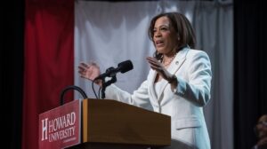 Read more about the article Kamala Harris Vows to Stay Politically Active After Election Loss