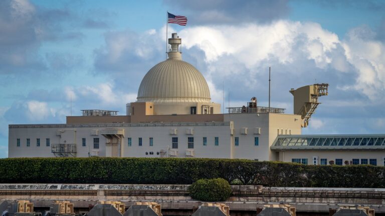 Trump’s Bold Move Plans to Detain Criminal Migrants at Guantanamo Bay – A Comprehensive Analysis