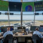 US Air Traffic Controllers Offered Extended Tenures Amid Staffing Concerns