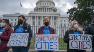 Read more about the article Republicans Introduce ‘Sanctuary Cities’ Bill, Stirring Debate Among Democrats