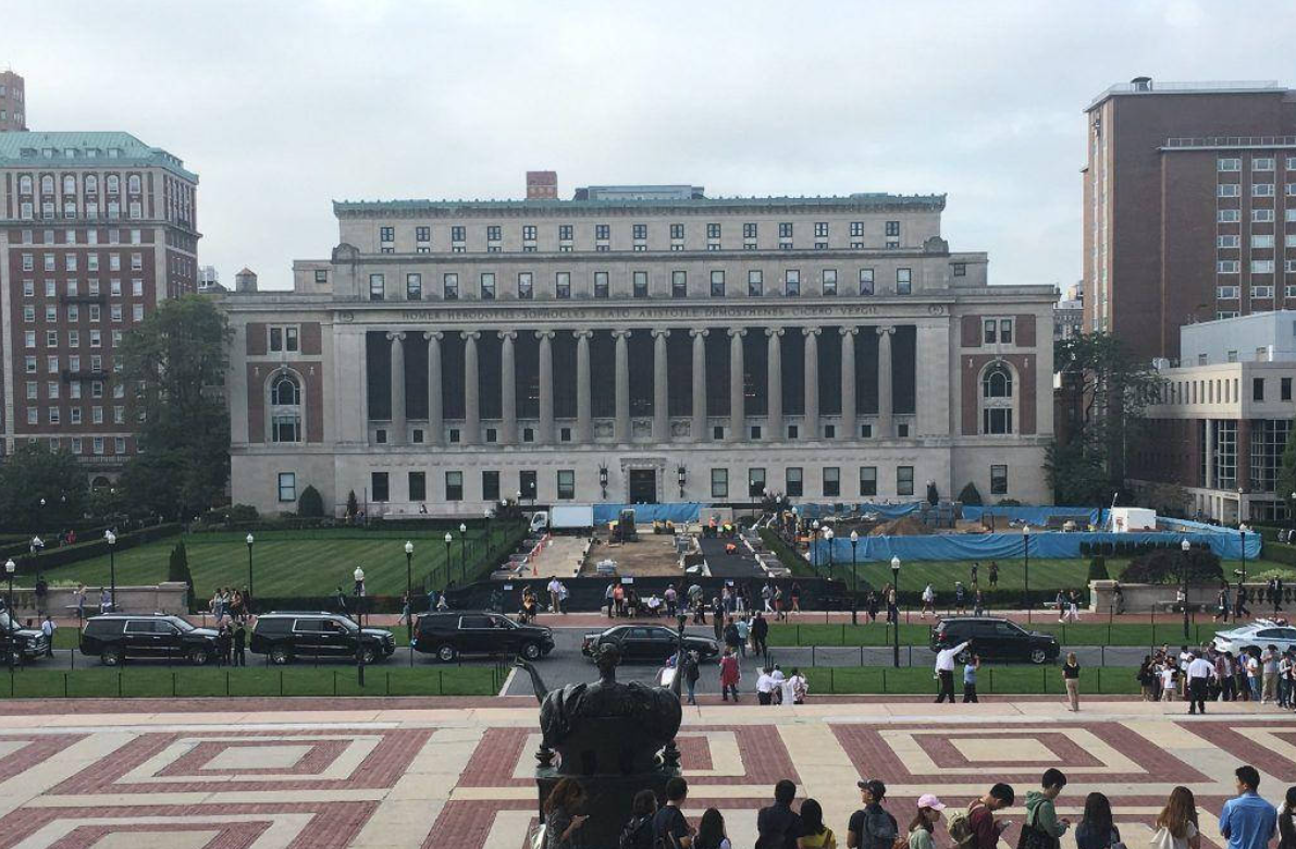 You are currently viewing Columbia University’s Interim President Steps Down After Concessions to Trump Administration