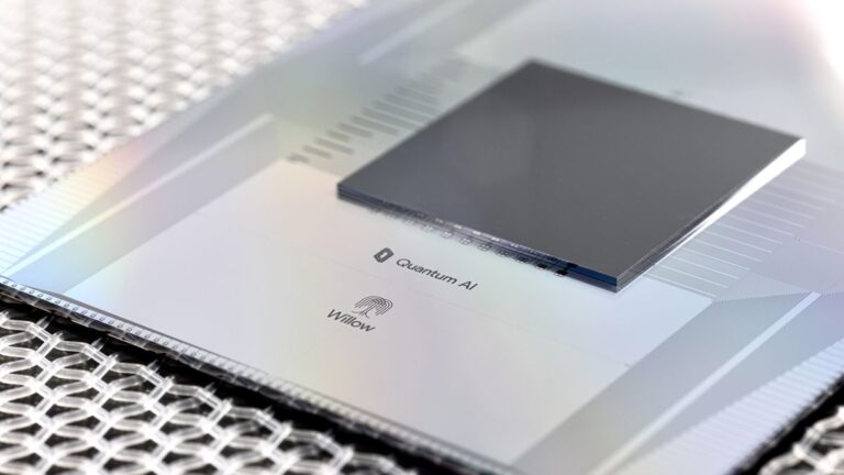 Google's Quantum Computing Breakthrough: Willow Chip Unleashes Unprecedented Power