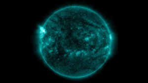 Read more about the article Strongest Solar Flare of 2025 Disrupts Global Communications: What It Means for the U.S.