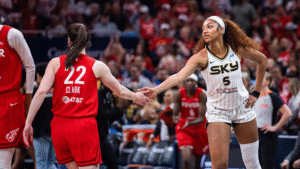Read more about the article Caitlin Clark’s Flagrant Foul on Angel Reese: A New Chapter in WNBA Rivalry