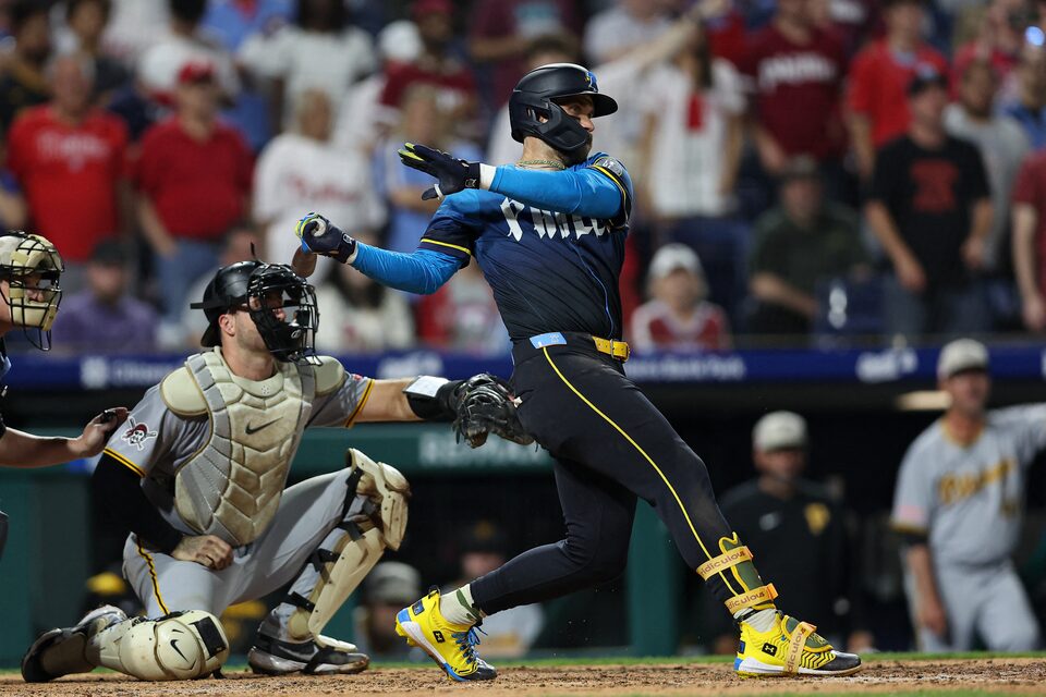 You are currently viewing Cardinals vs Royals: Cardinals Dominate Royals 10–3: Herrera & Pallante Lead the Charge