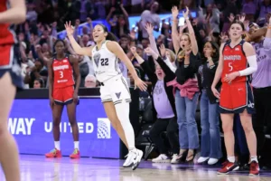 Read more about the article Golden State Valkyries Secure First WNBA Victory