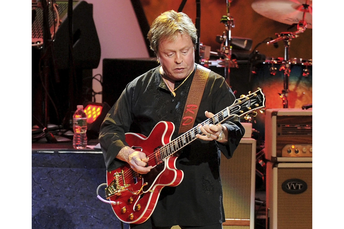 You are currently viewing Rick Derringer Dies at 77: Rock Legend Behind “Rock and Roll, Hoochie Koo” and “Real American”