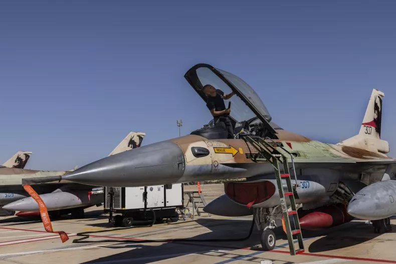Read more about the article Israel Nuclear Strike Preparations: Escalating Tensions with Iran Amid Global Concerns