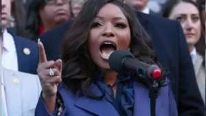 Read more about the article Rep. Jasmine Crockett Signals Renewed Investigations into Trump if Democrats Regain House Majority