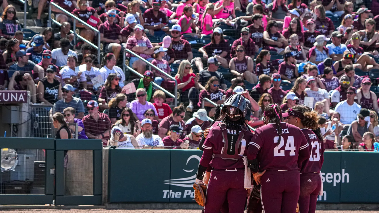 Read more about the article Texas A&M Softball Stages Epic Comeback Against Liberty University to Force Decisive Game in NCAA Regional