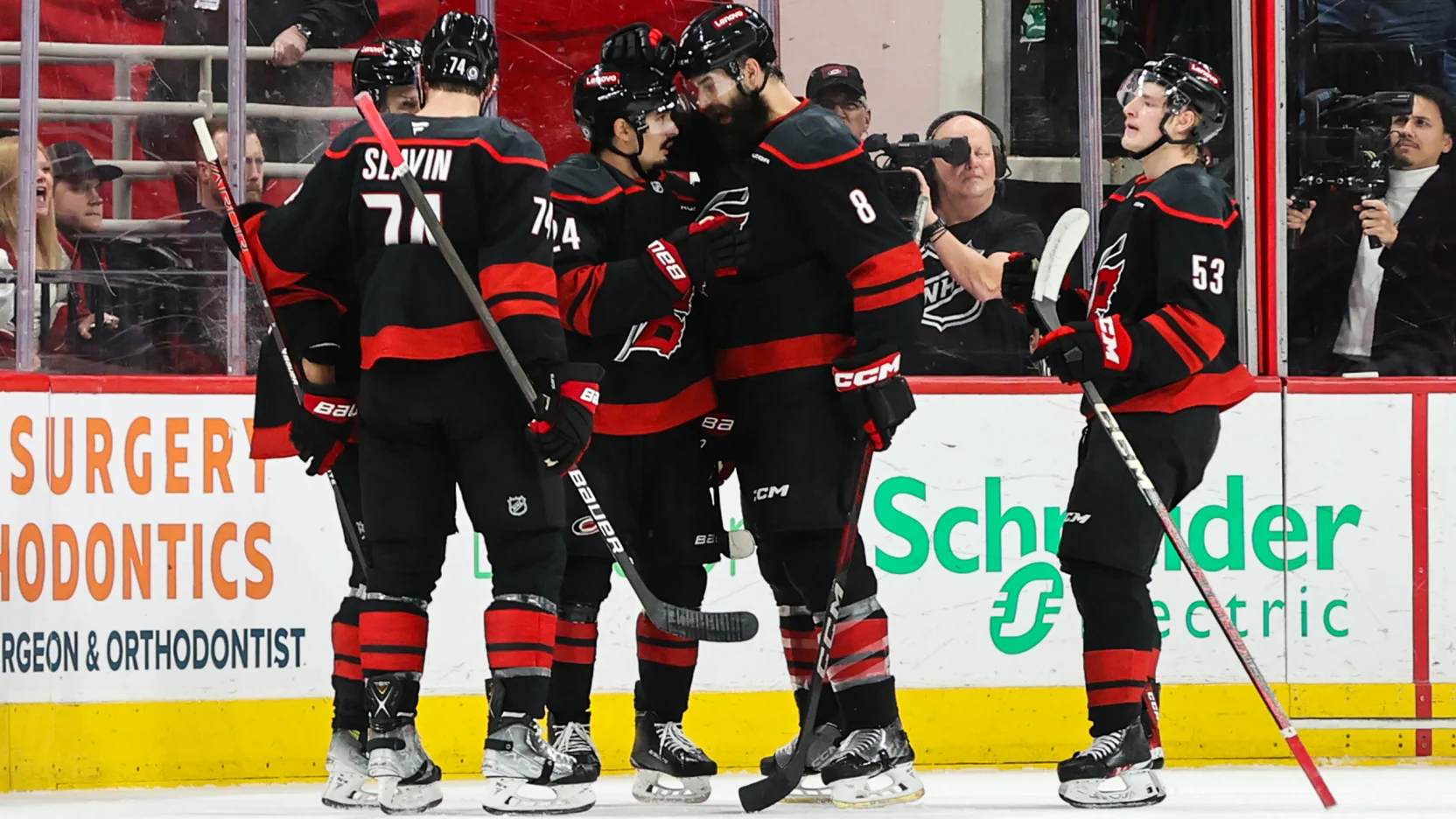 You are currently viewing Panthers vs Hurricanes: 2025 Eastern Conference Final Recap