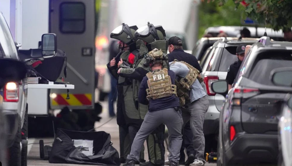 Read more about the article Boulder Terror Attack: 8 Injured in Pearl Street Mall Incident