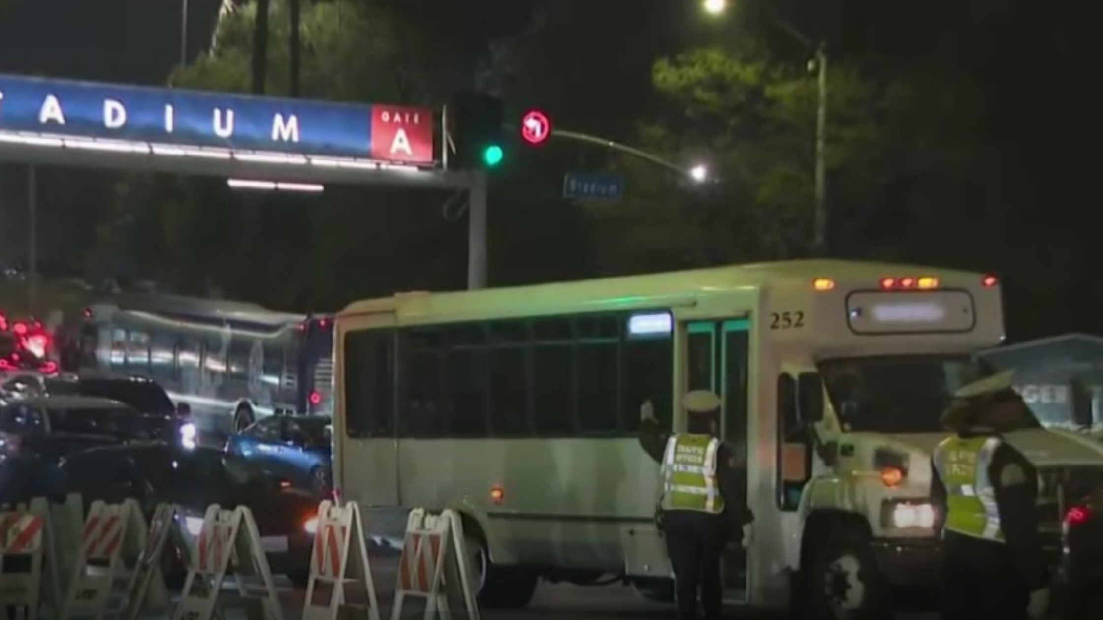 You are currently viewing Dodgers fans protest outside stadium over immigration operations — fans, team, and politicians respond
