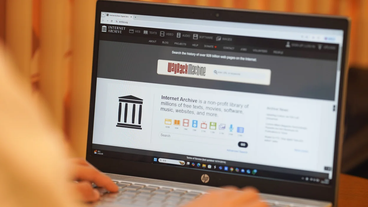 You are currently viewing Internet Archive’s Wayback Machine: Saving 1 Trillion Web Pages