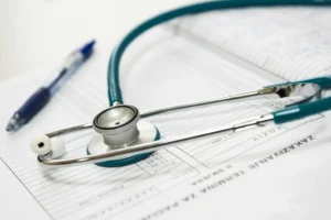 Read more about the article Doctor Denies Prenatal Care Over Marital Status Under New TN Law