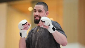 Read more about the article UFC Fight Night Odds Props Predictions: Whittaker vs. de Ridder