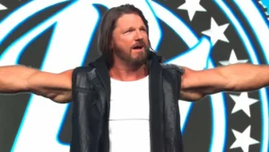 Read more about the article AJ Styles Returns to TNA After 12 Years to Hype Leon Slater at Slammiversary 2025