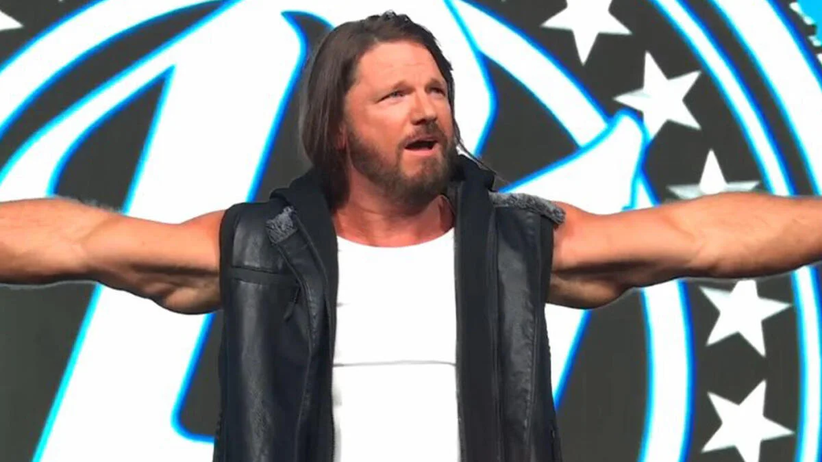 You are currently viewing AJ Styles Returns to TNA After 12 Years to Hype Leon Slater at Slammiversary 2025