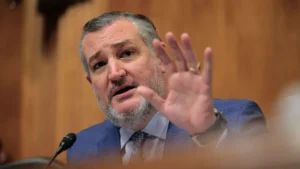 Read more about the article Ted Cruz Condemns FCC’s ‘Mafioso’ Tactics Over Kimmel Suspension