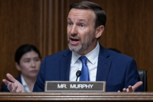 Read more about the article Senator Murphy Warns ICE Is “Unfundable” After Minneapolis ICE Agent Shooting Sparks Outrage and National Protest Wave