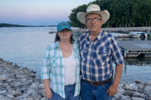 Read more about the article “I Can’t Believe I Voted for Him”: Pro-Trump Husband Outraged After Wife Deported Over $25 Check