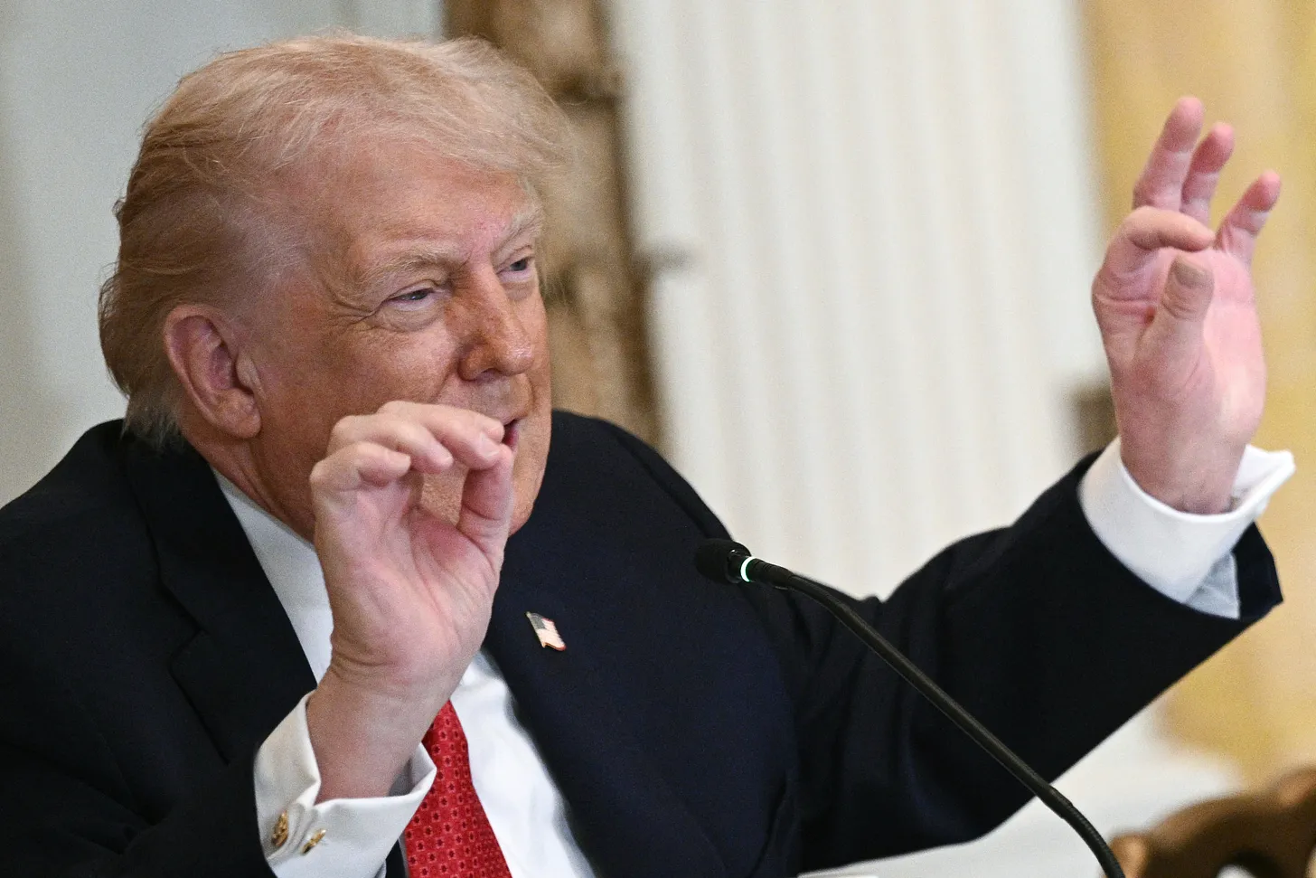 Read more about the article Trump Unveils “Great Healthcare Plan,” But Experts Warn It Could Leave Millions Without Real Protection