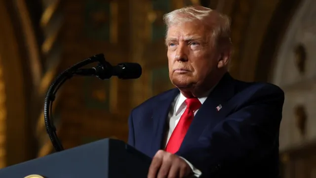 You are currently viewing Trump Echoes Putin’s Ukraine Invasion Justification, Sparking Global Alarm Over US Foreign Policy Shift