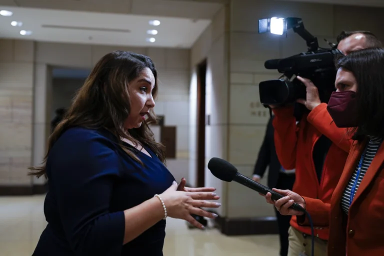 Trump Venezuela Attack Sparks Historic Democratic Impeachment Push and Political Crisis