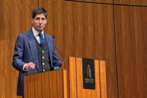 Read more about the article Trump Poised to Name Kevin Warsh as Fed Chair, Signaling Major Shift in U.S. Economic Policy