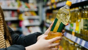 Read more about the article Are Seed Oils Really Hurbling Your Health? Doctors Reveal What the Science Actually Says