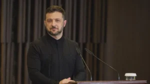 Read more about the article Zelenskyy Invites Putin to Kyiv as Russia-Ukraine War Intensifies