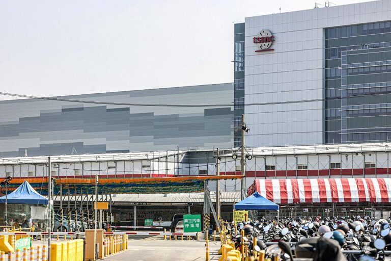 How Taiwan’s Rising Defense Spending Could Impact US Semiconductor Stocks and Tech Markets