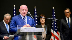 Read more about the article Senator Mark Kelly Says He Will Seriously Consider Running for President in 2028