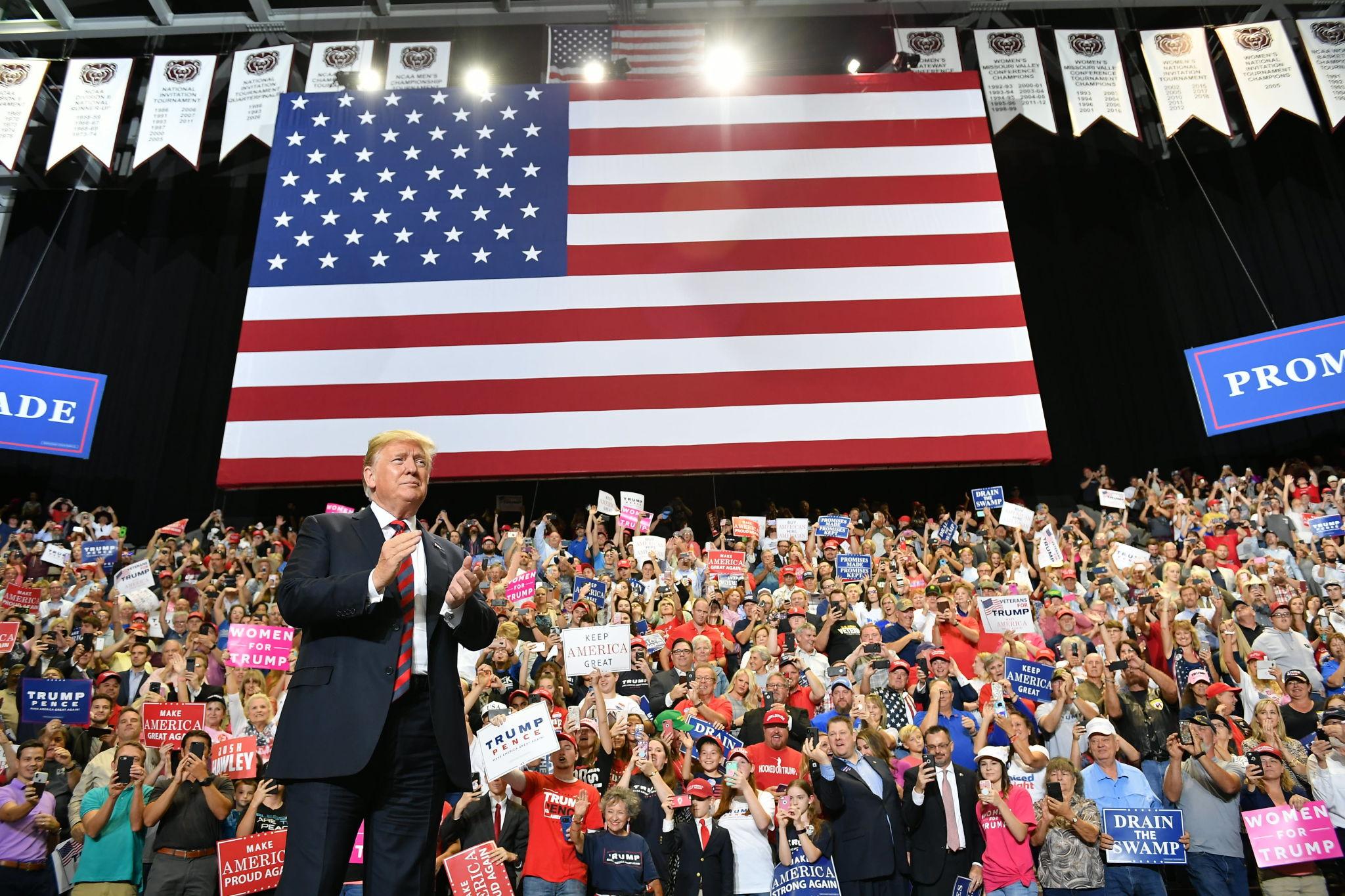 You are currently viewing Trump’s 2028 Successor Question: JD Vance or Marco Rubio as GOP Heir?