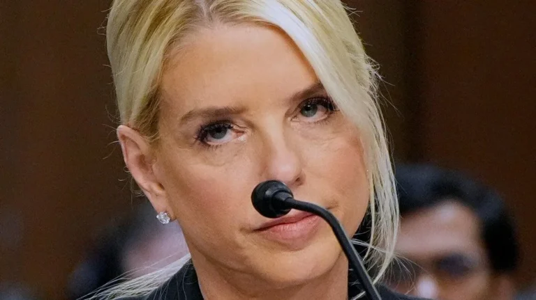 Pam Bondi Issues Chilling Warning After Don Lemon Arrest, Igniting Nationwide Free Press Concerns