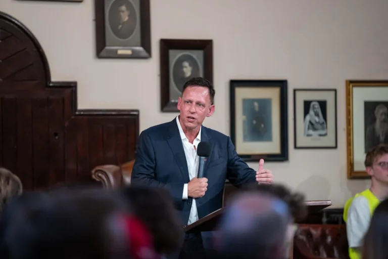 Peter Thiel’s Honduras Charter City Sparks Sovereignty Fears and Global Debate