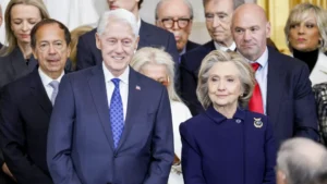 Read more about the article The Clintons Push for a Public Epstein Hearing as They Prepare to Testify