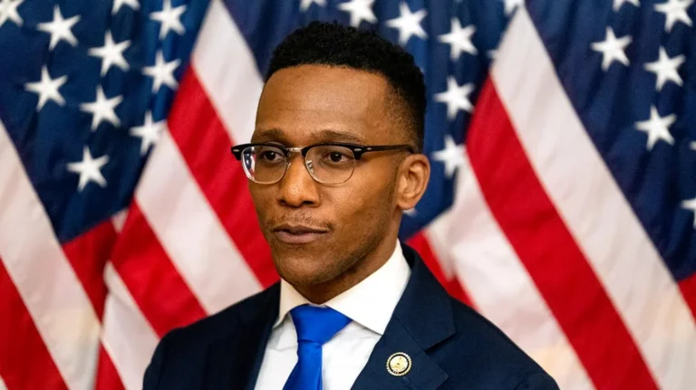 Christian Menefee Sworn Into Congress, Restoring Representation and Power to Houston After Historic Vacancy