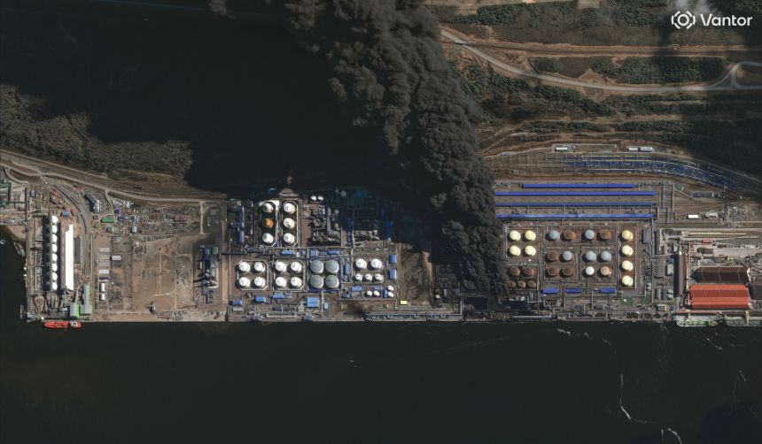02 after attack overview of oil terminal fire ust luga russia 27march2026 ge1
