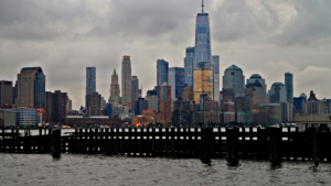 Read more about the article US Banking Sector Risk 2026: Rates & Market Pressure