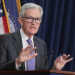 U.S. Stock Market Outlook: Daily Analysis, Economic Signals, and Investor Trends