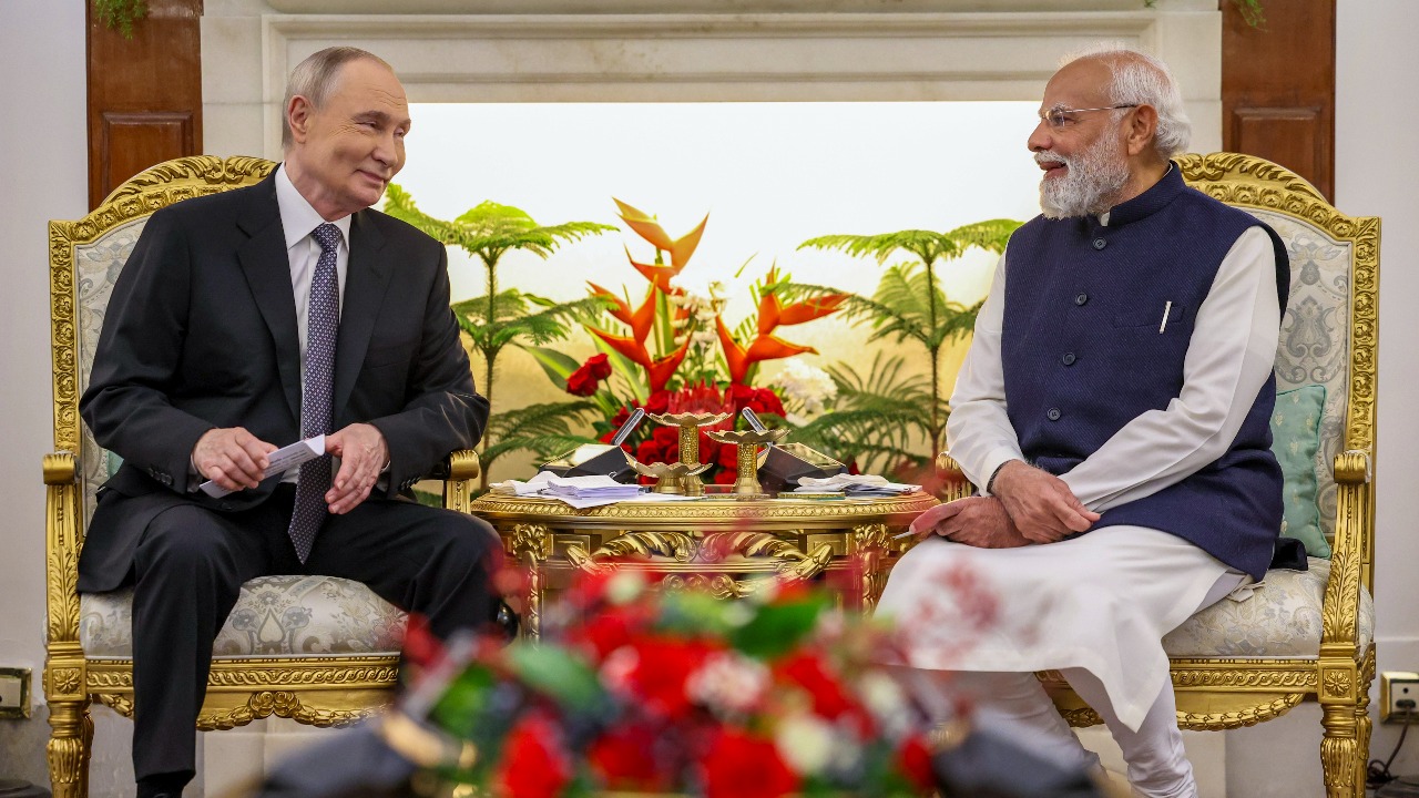 You are currently viewing PUTIN SAYS INDIA IS THE 3rd MOST POWERFUL ECONOMY | Russia does not need G8 Membership!