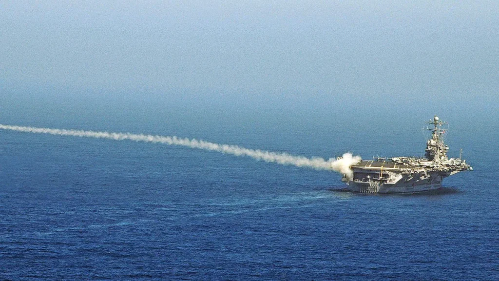 uss lincoln trains at sea