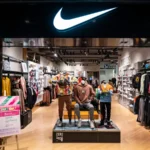 Nike Earnings Shock: Weak China Demand vs US Recovery — Should Investors Buy or Avoid NKE Now?