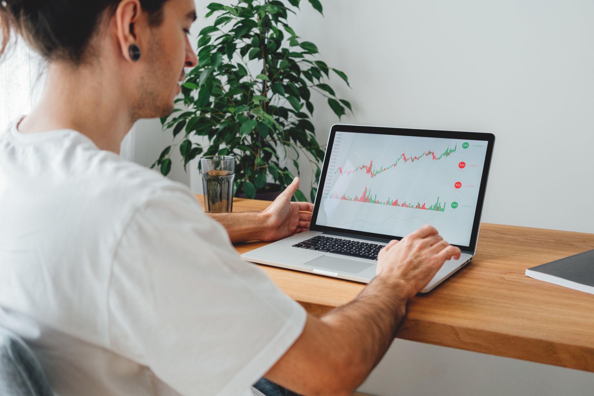 You are currently viewing How to Build Wealth in the U.S. Stock Market from Scratch in 2026 (Even If You Start with $100)