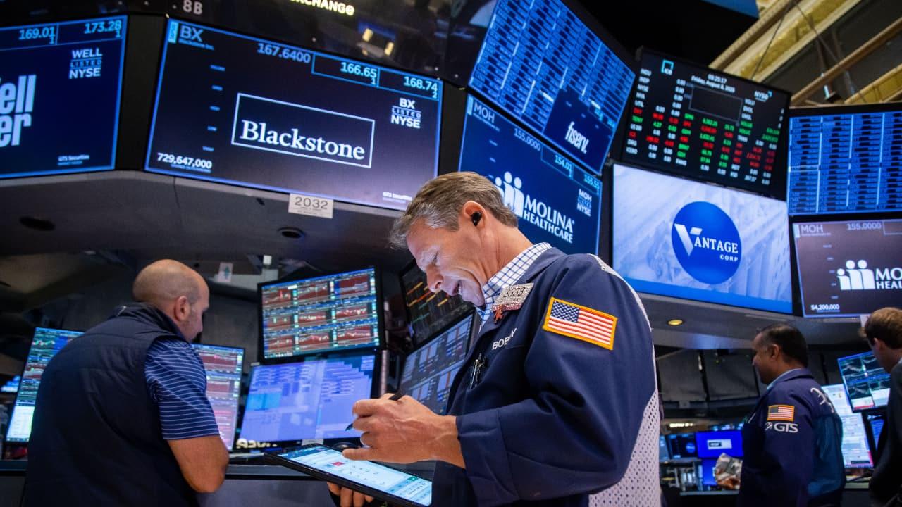 You are currently viewing Wall Street’s Biggest Warning Yet: Former Treasury Chief Predicts a ‘Vicious’ U.S. Bond Market Crash