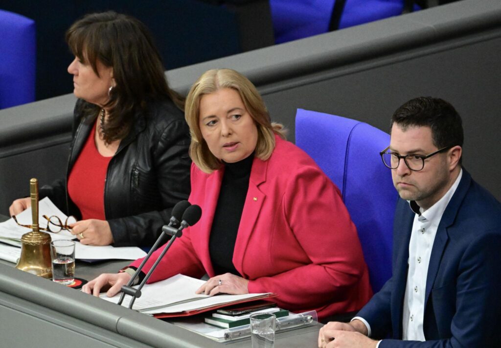 Germany Migration Drop Signals Major Policy Shift