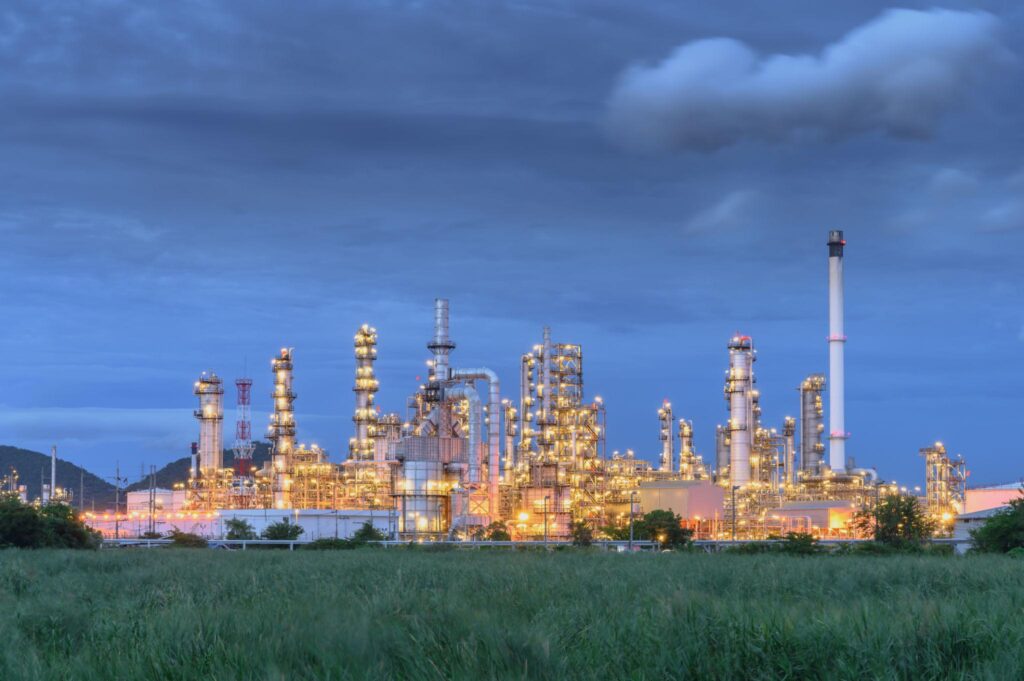 Big Oil CEOs Sound the Alarm: Why Energy Stocks Could Be Near a Breaking Point