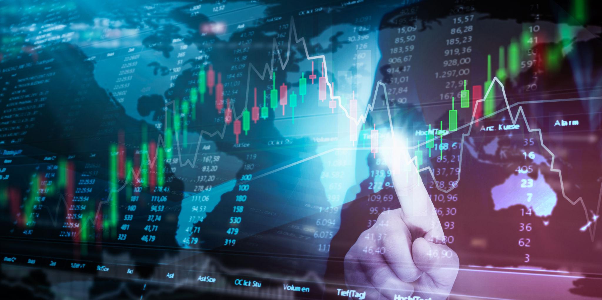 US Dollar Faces Pressure as China and Japan Reassess Treasury Holdings